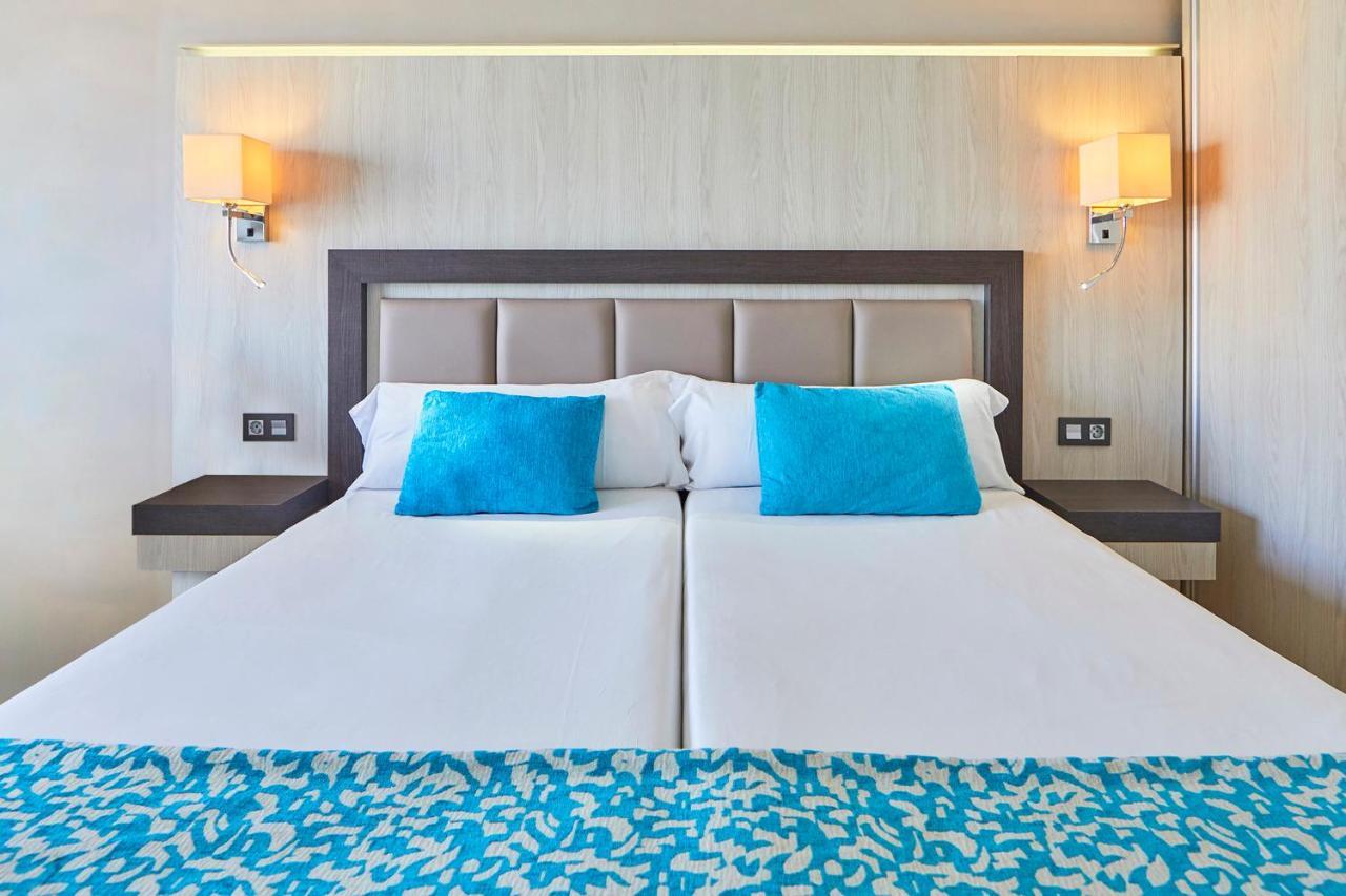 Fergus Style Bahamas (Adults Only) Hotel Platja d'en Bossa Eksteriør billede
