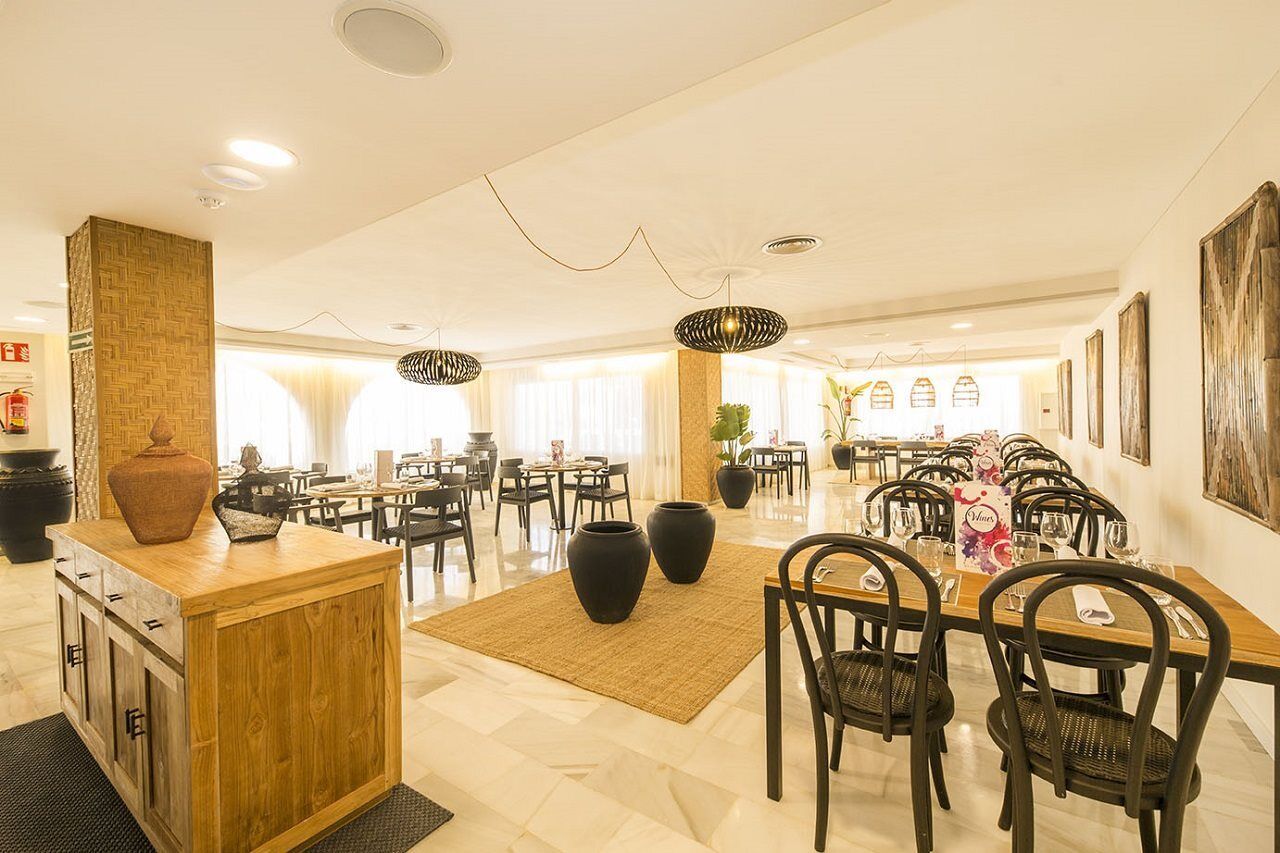 Fergus Style Bahamas (Adults Only) Hotel Platja d'en Bossa Eksteriør billede